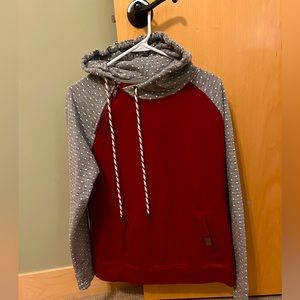 NWOT Maurices Chalet Zip Neck Fleece sweatshirt, Size S, Never worn